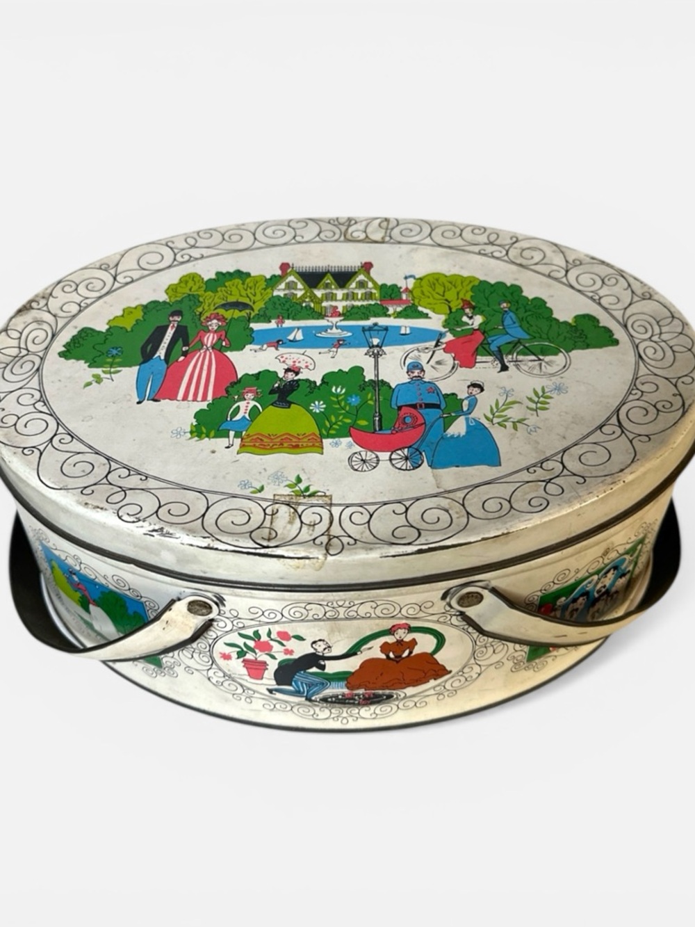 VINTAGE 60'S TIN METAL SEWING BOX